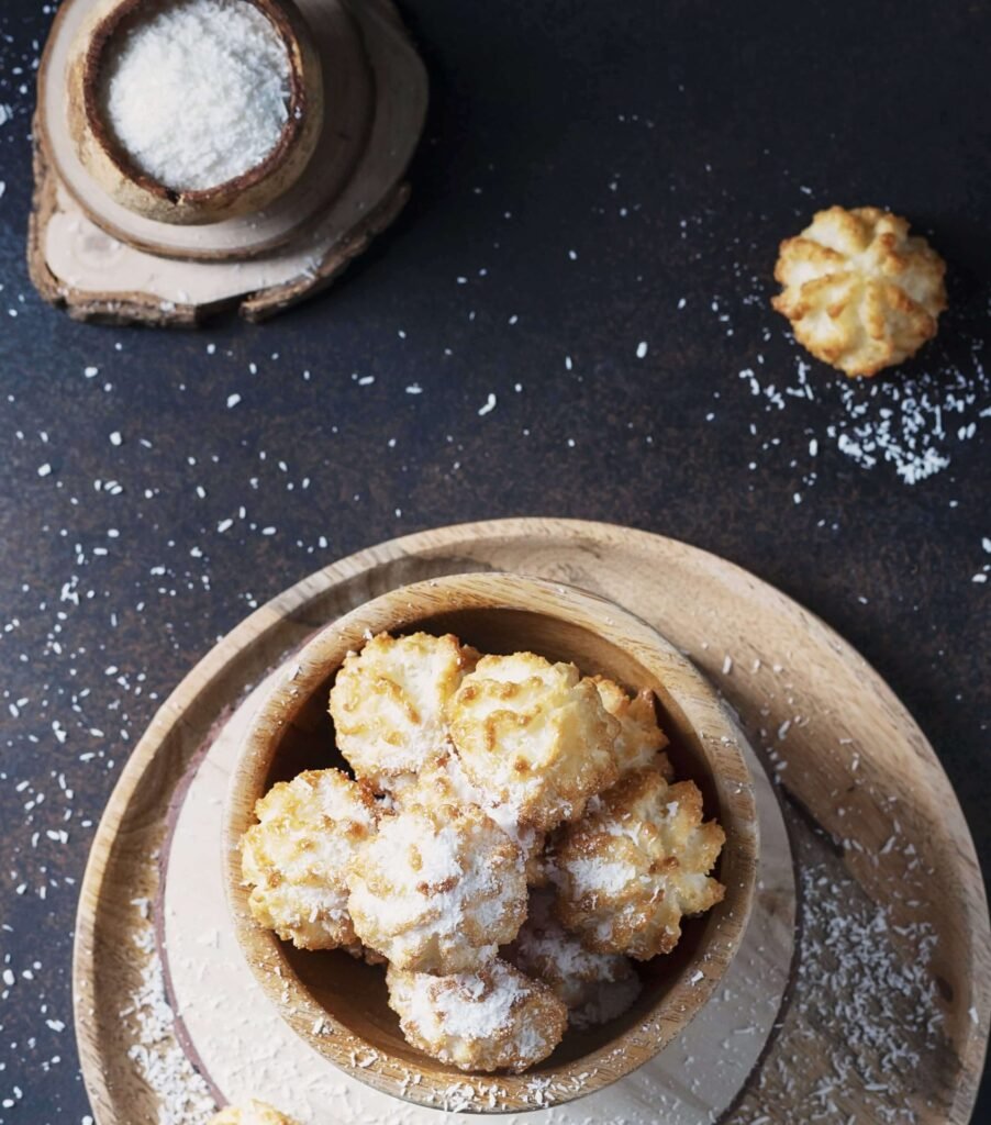 Traditional Italian Cookies With Coconut GX2FEKM 2 902x1024